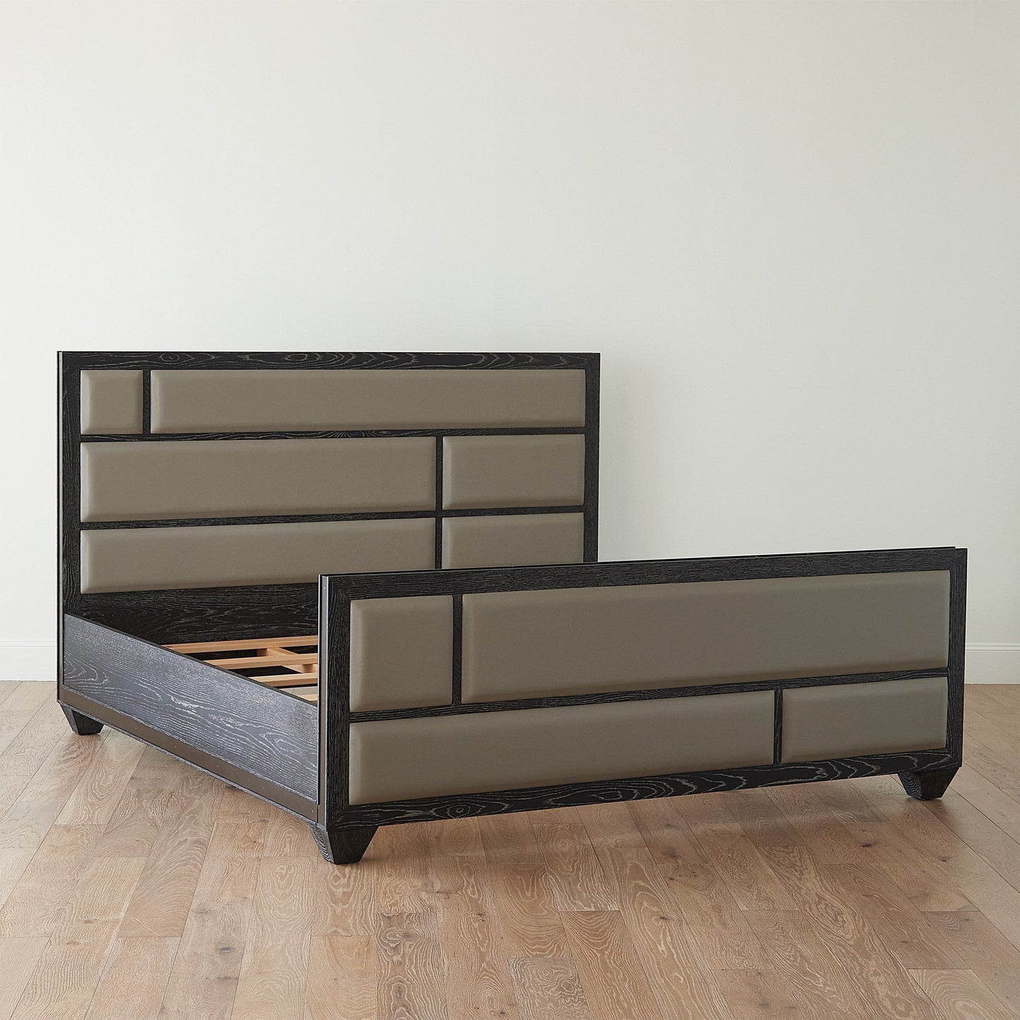 Global Views Bed Black Cerused Oak Brazil Bed