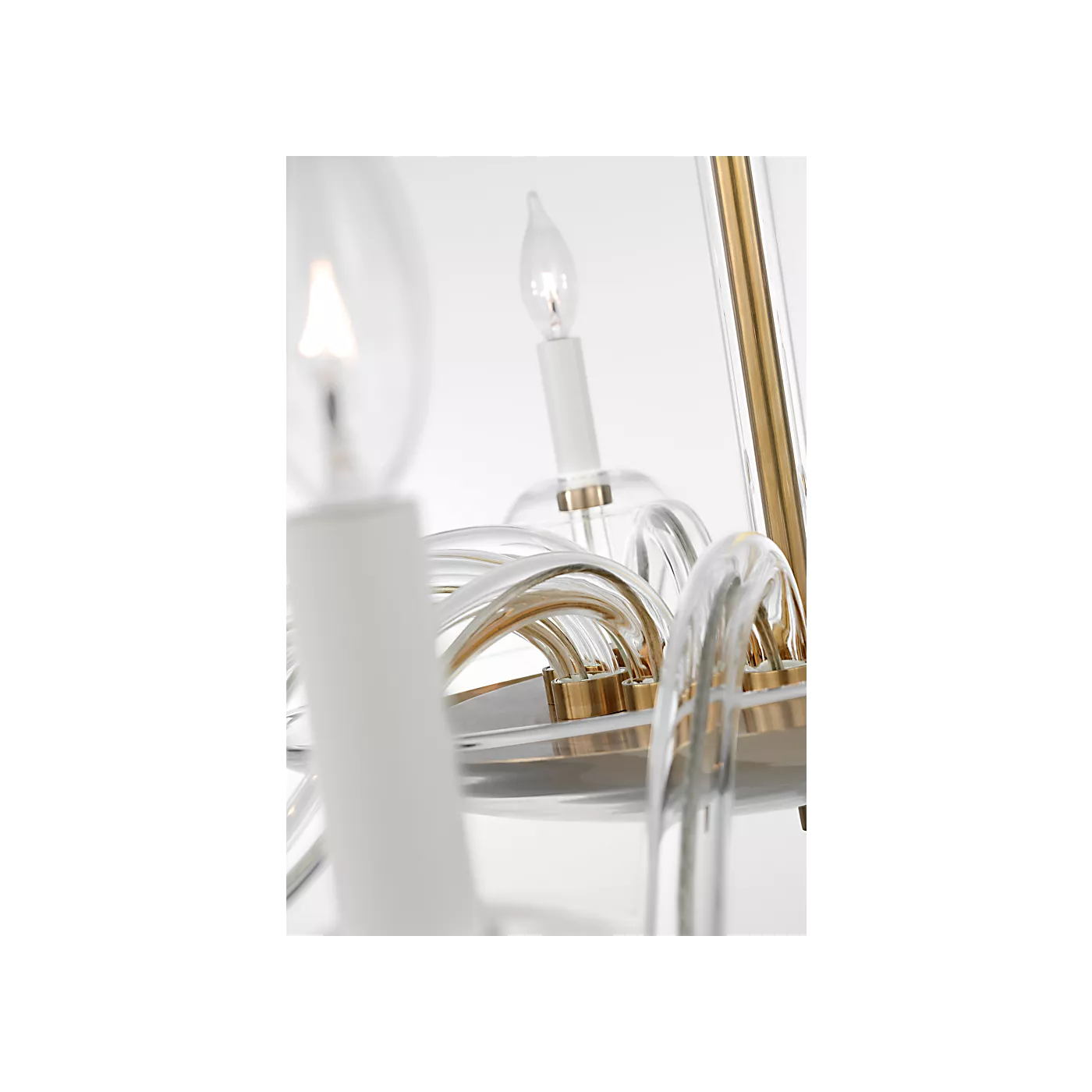 Brigitte Grande Chandelier