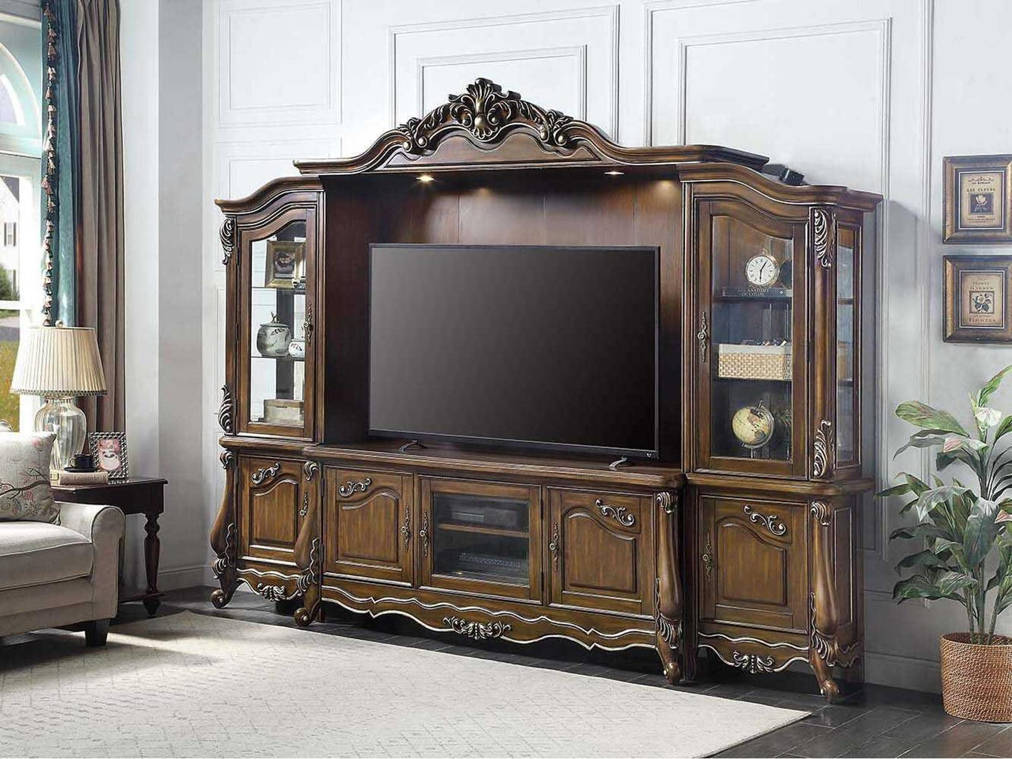 Latisha 121 Poplar Wood Media Console,"<div class="flex flex-col max-w-1/4">
<span class="w-full text-base font-semibold mb-2">Weight & Dimensions</span><div class="flex flex-col gap-y-1">
<div class="w-full flex text-sm">
<span class="font-bold">Dime