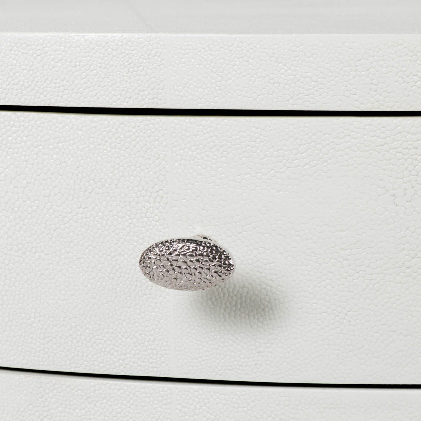 Nerine Nightstand 30"