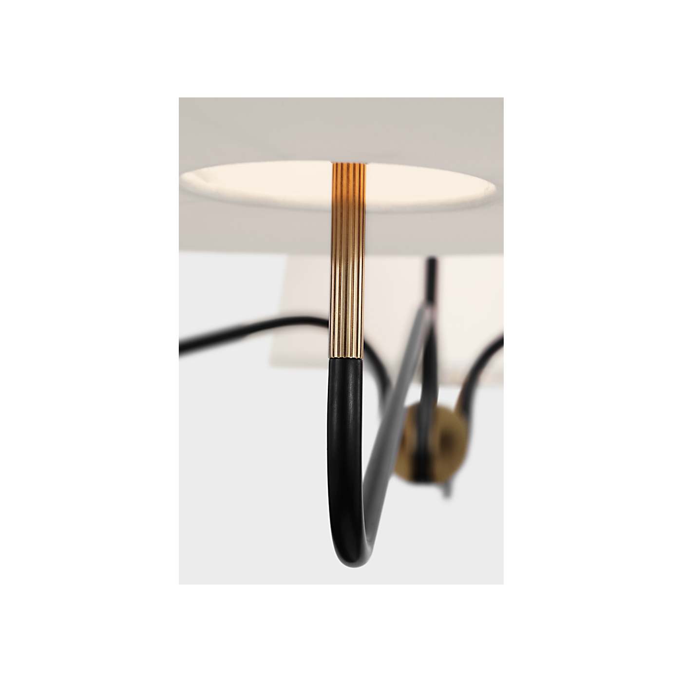 Canto Grande Four Arm Chandelier