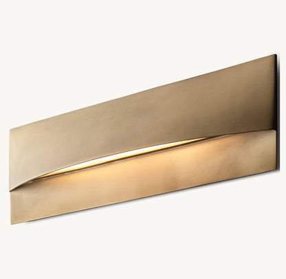 Taza Wide Rectangular Wall Sconce