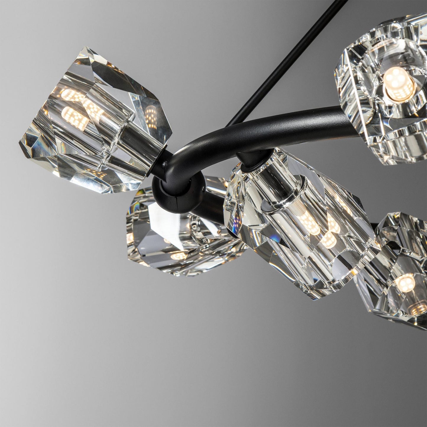 Gatsby 9-Light Ring Pendant 9-Light Crystal in Black