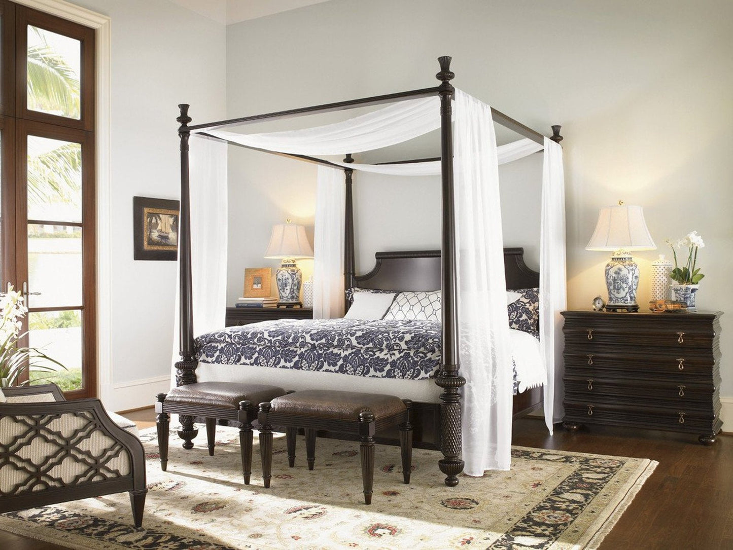 Tommy Bahama Home Royal Kahala Diamond Head Bed