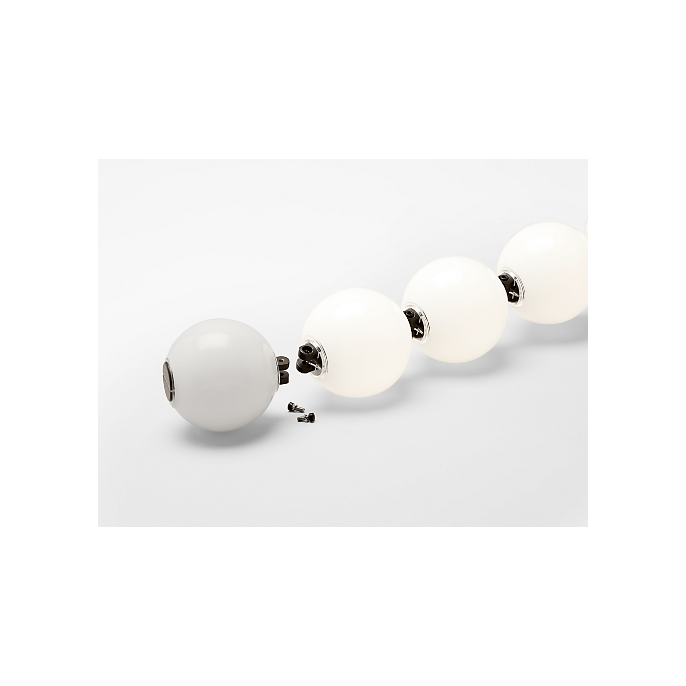 Perle 48 Pendant