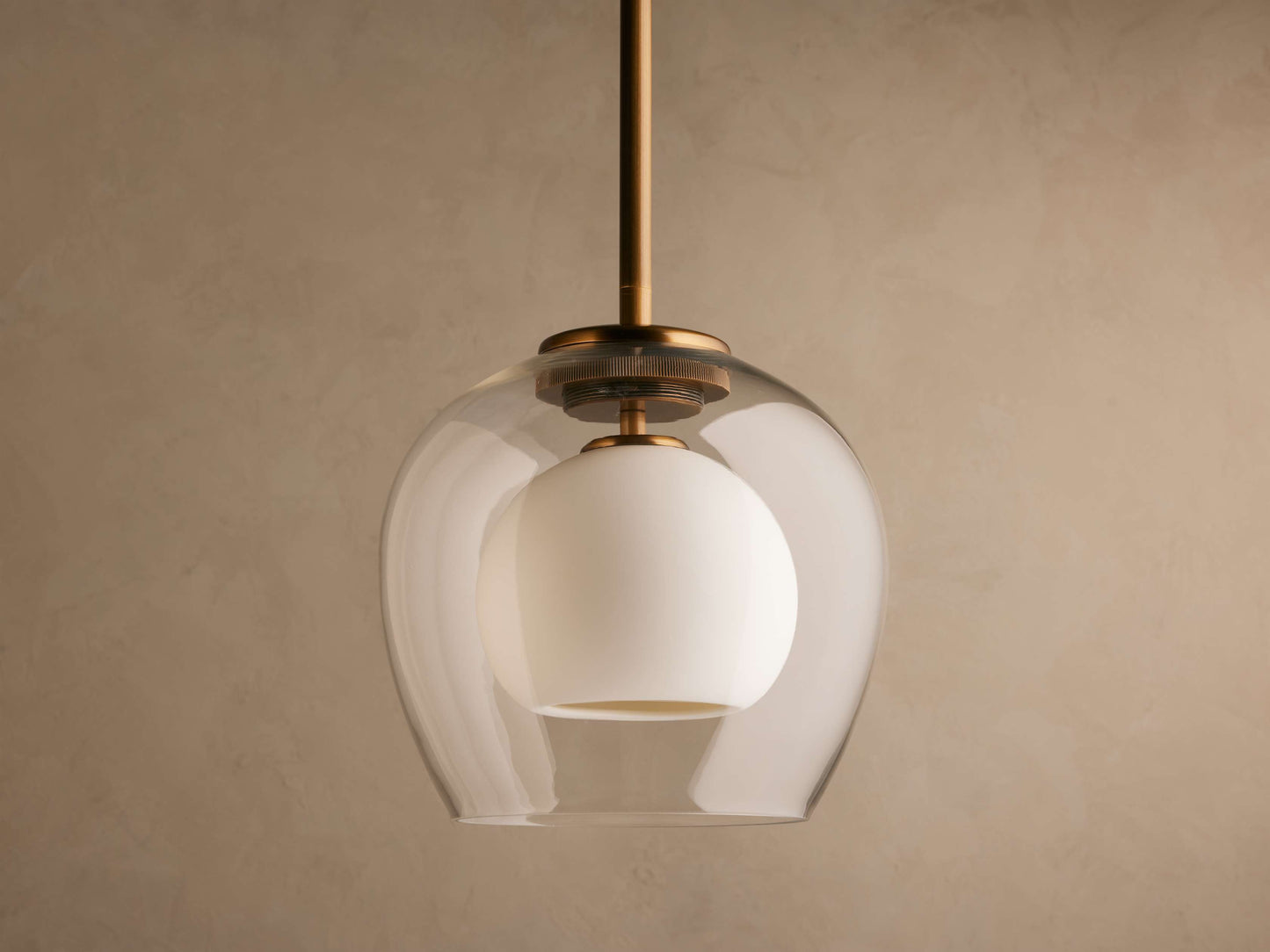 Romell Pendant