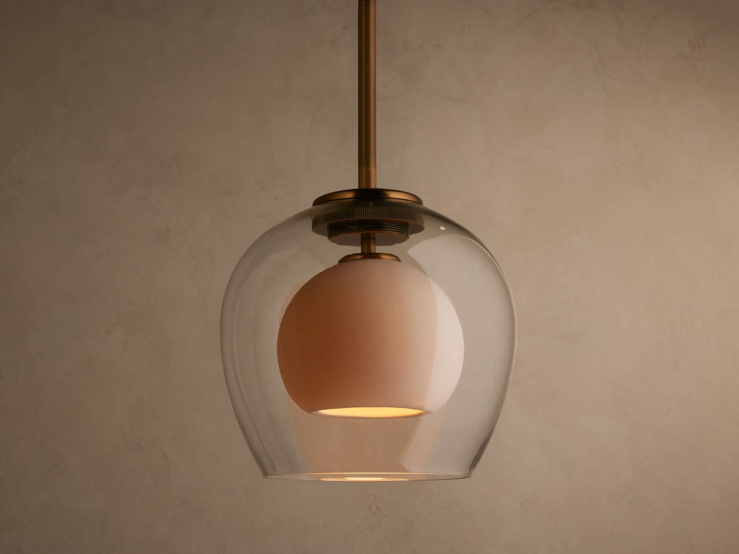 Romell Pendant