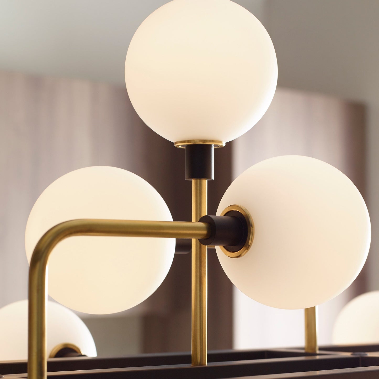 Viaggio Linear Chandelier