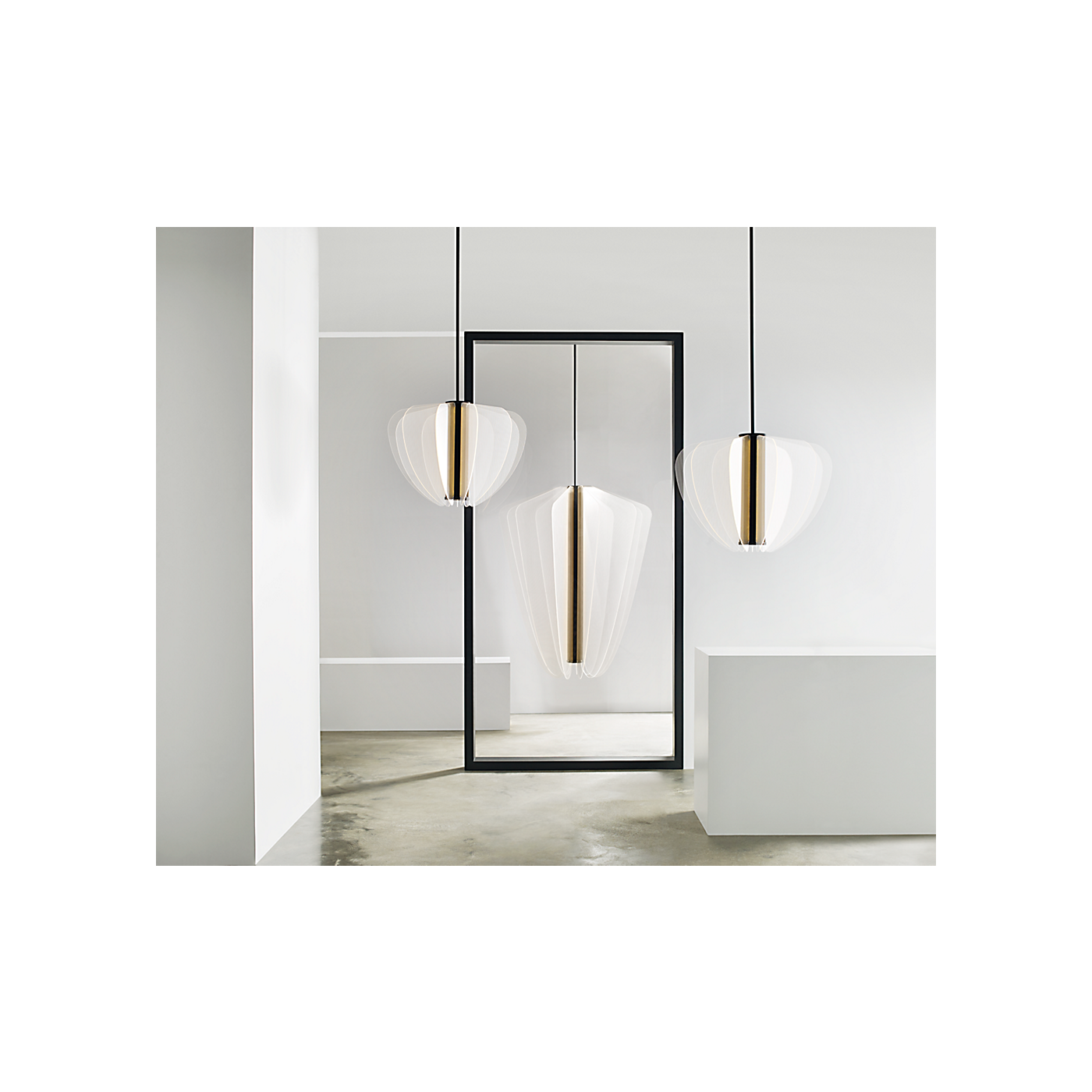 Nyra 28 Chandelier
