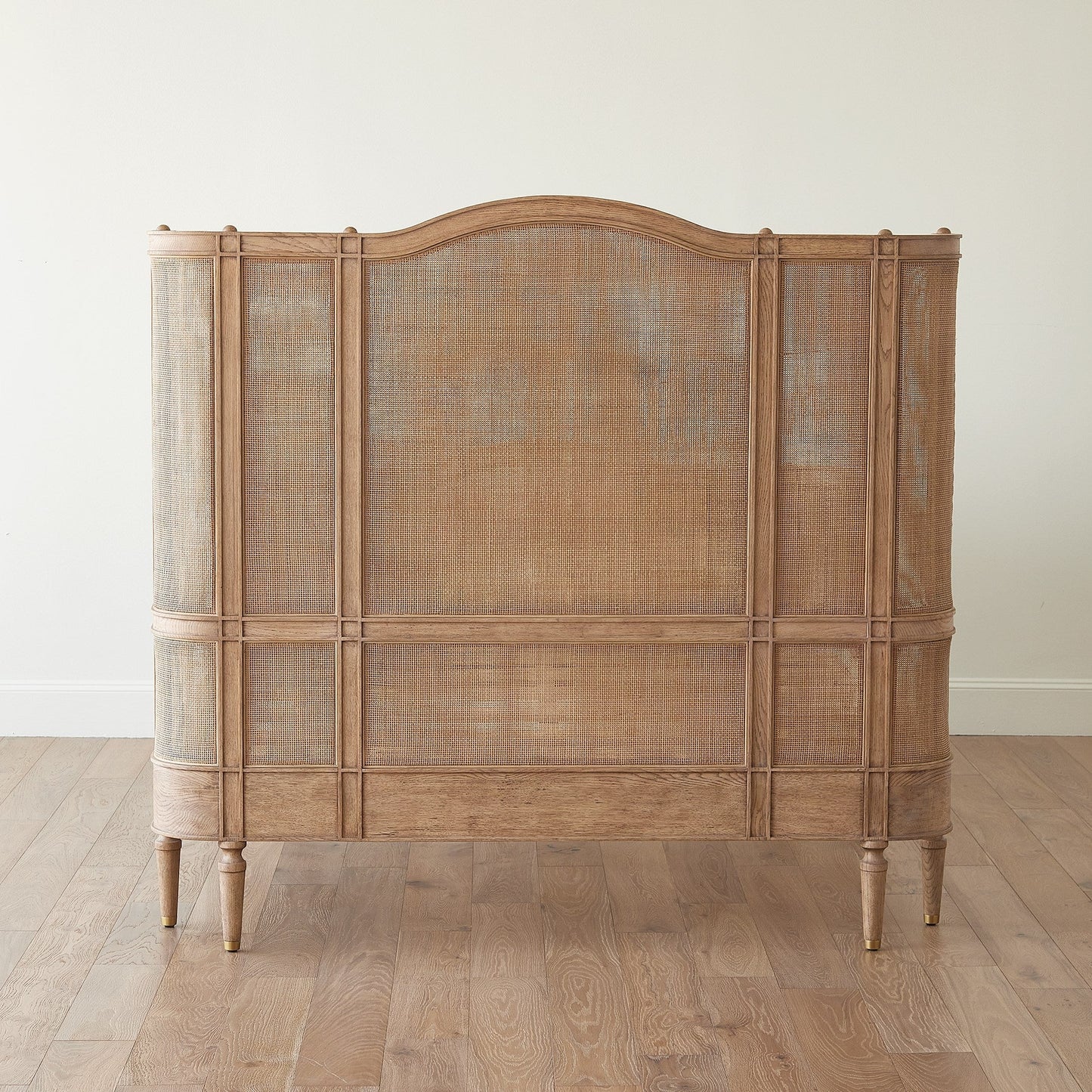 Global Views Blackened Josephine Oak Bed