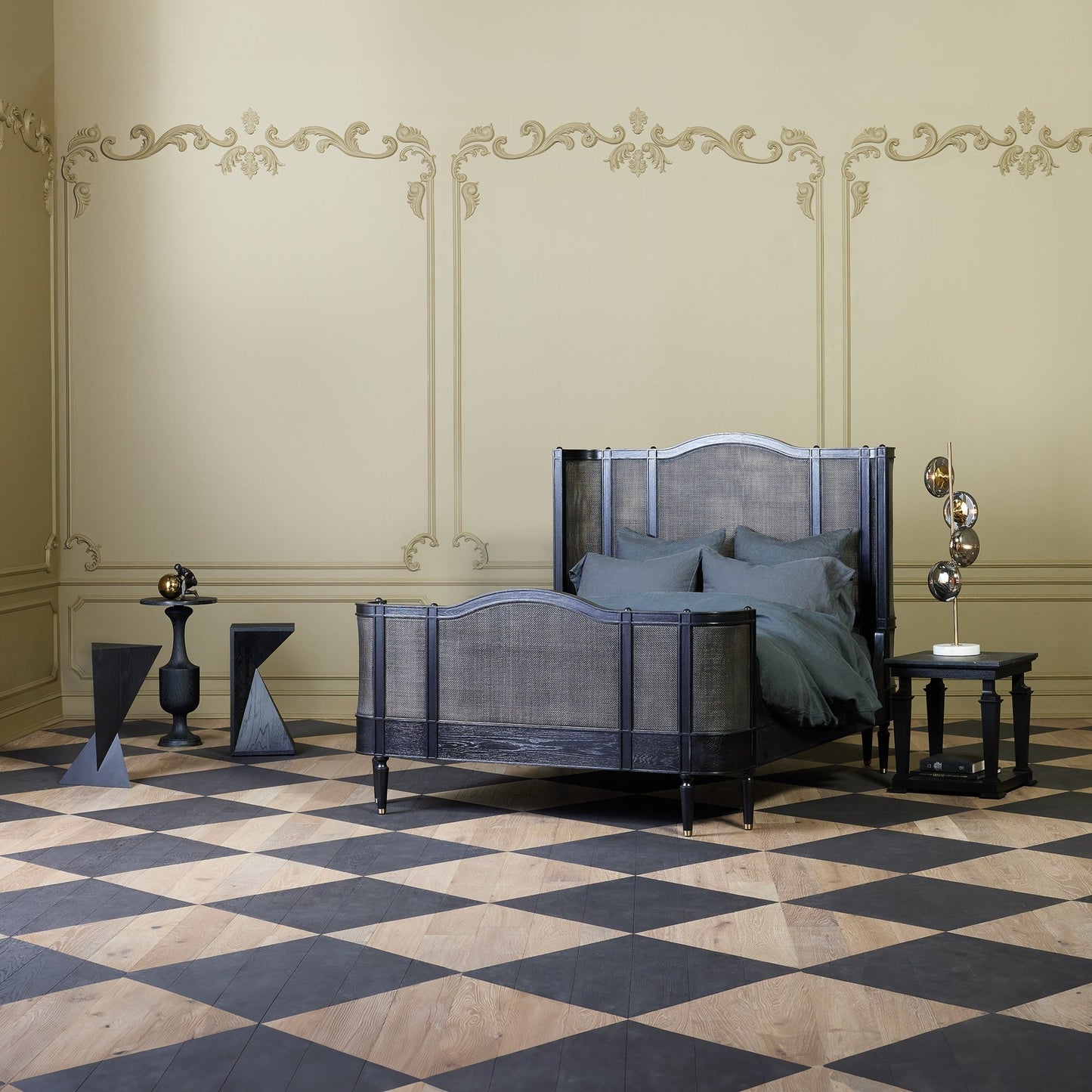 Global Views Blackened Josephine Oak Bed