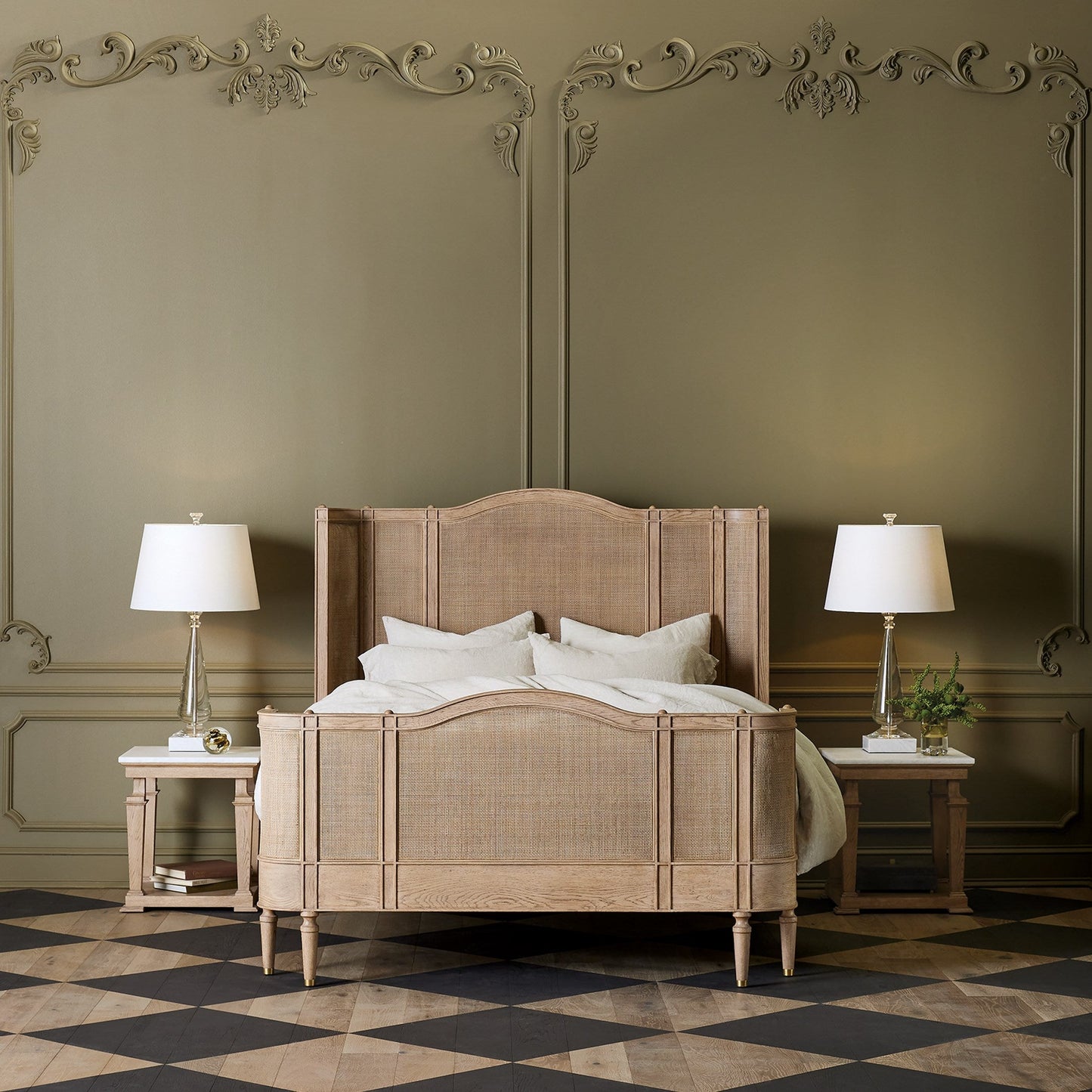 Global Views Blackened Josephine Oak Bed