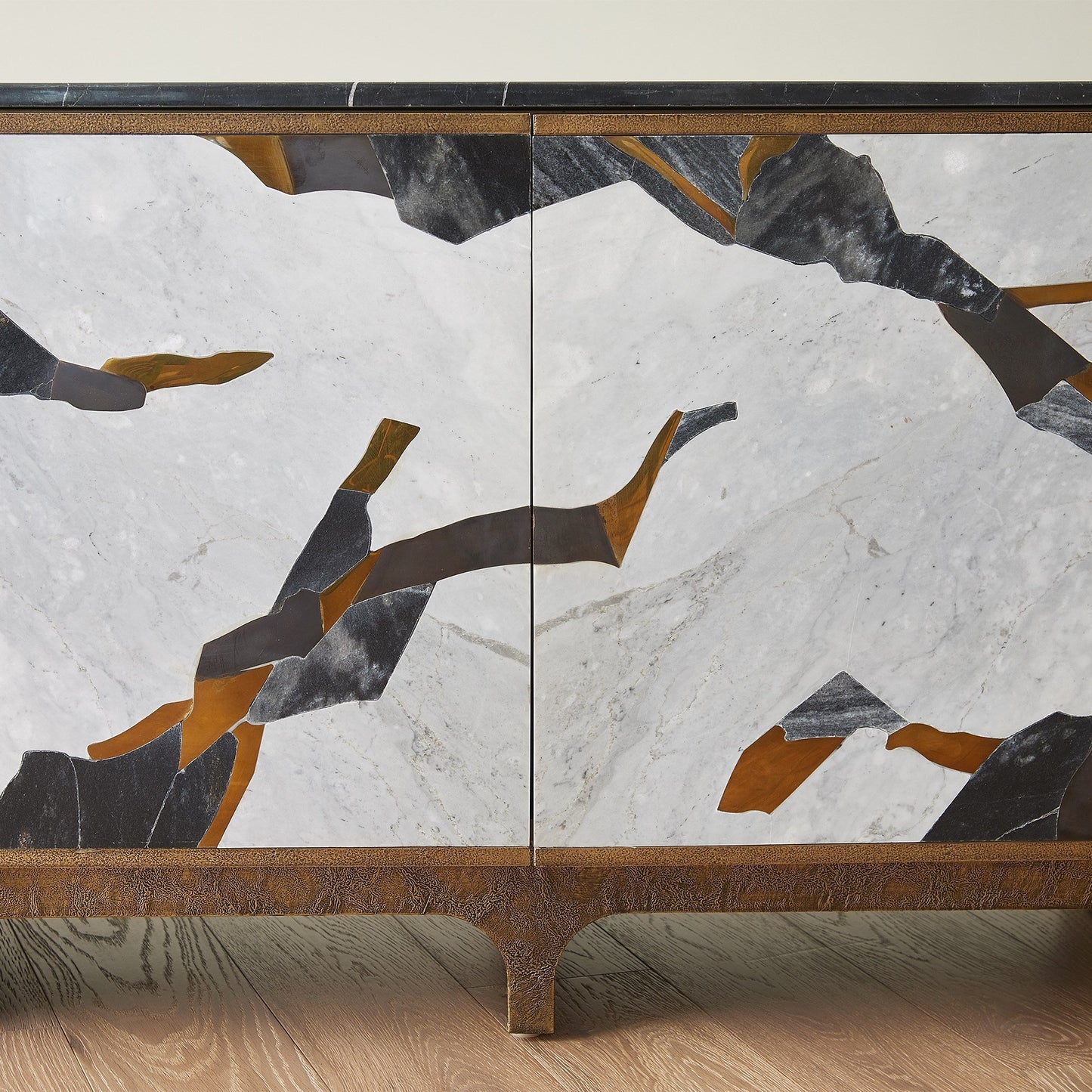 Global Views Inlay Chest