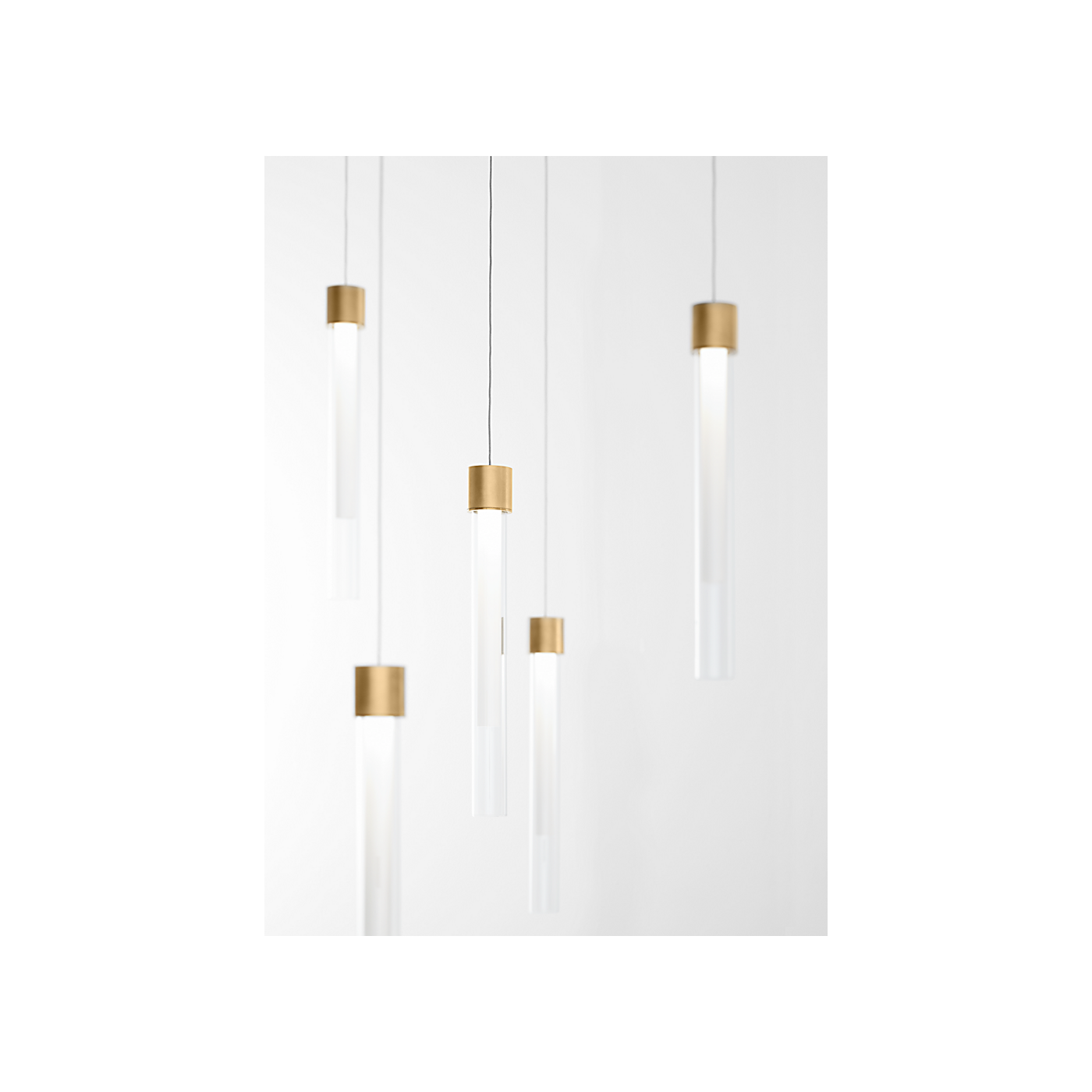 Mini Linger Chandelier
