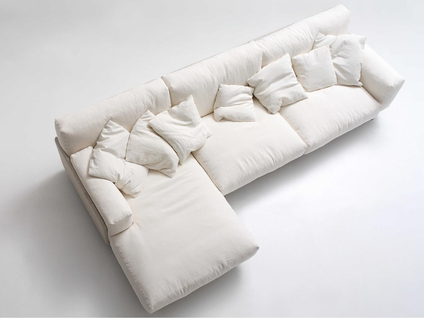 Frame Upholstered Sectional Sofa