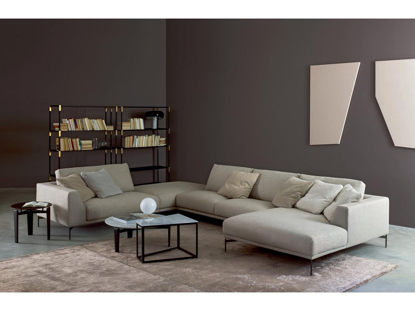 Tablet Round Marble Coffee Table