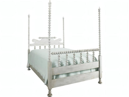 South Hampton King Poster Bed in White Maple Wood