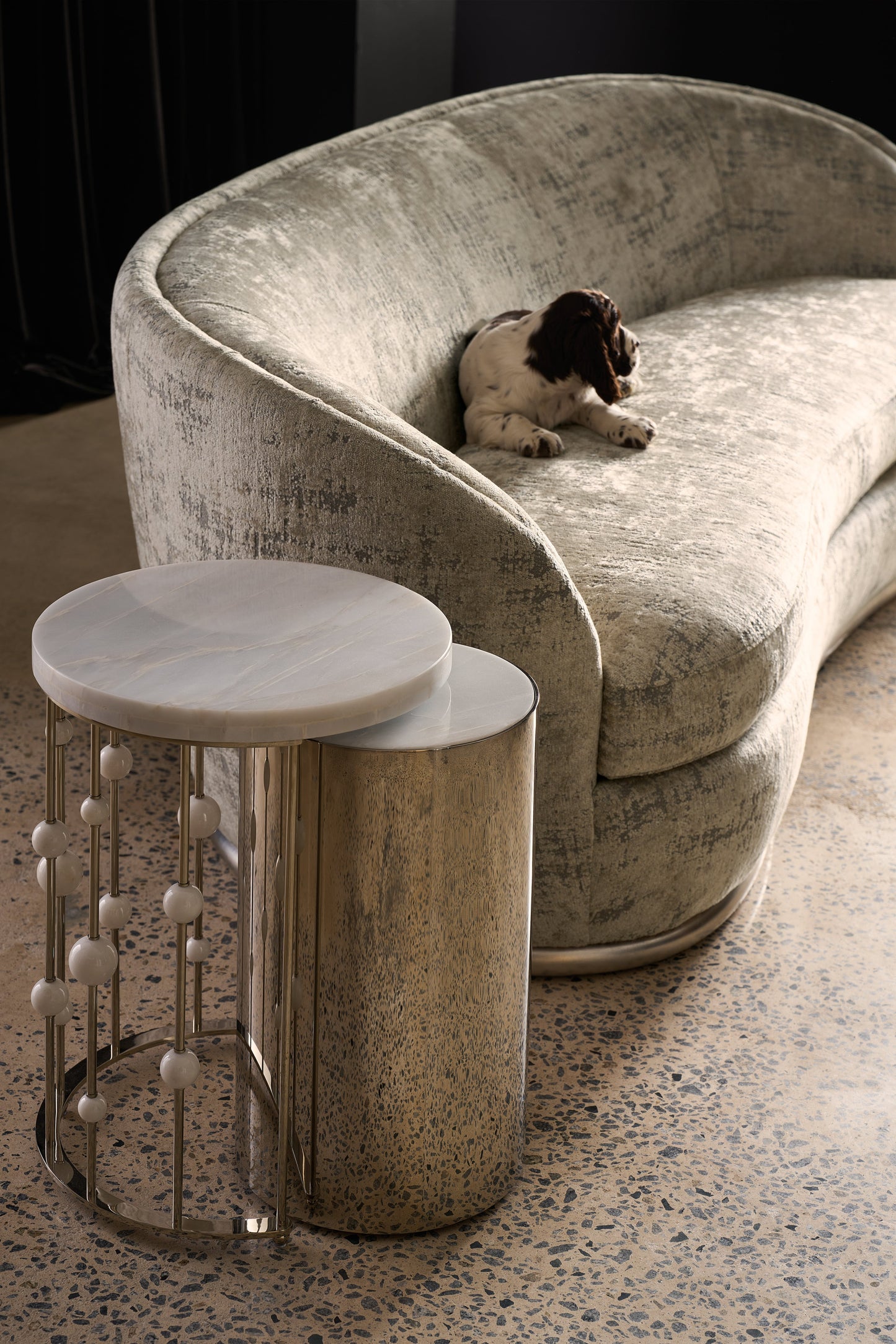 Caracole Signature Debut Nebula Sofa (UPH-025V-116-B) INV