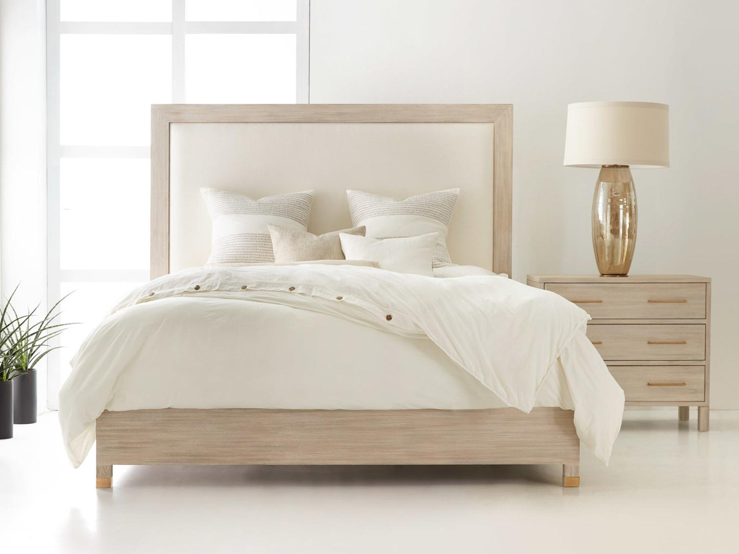 Maui Queen Ash Wood Upholstered Panel Bed