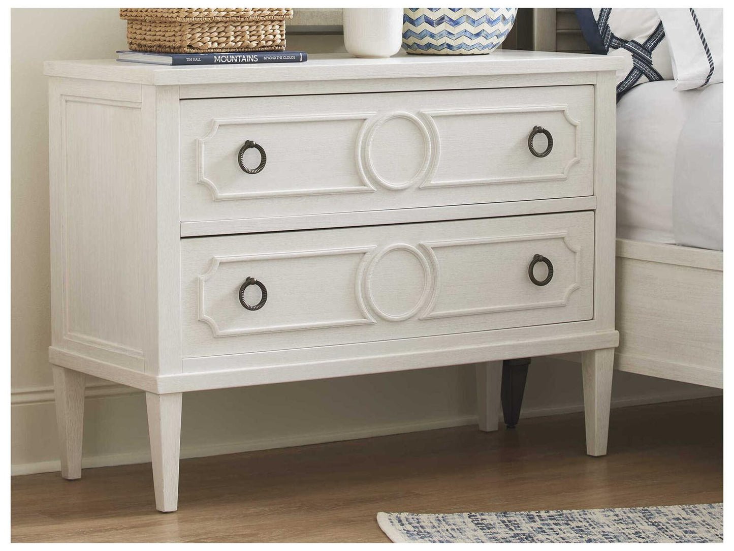 Ocean Breeze Brantley 2-Drawer Nightstand in Shell White