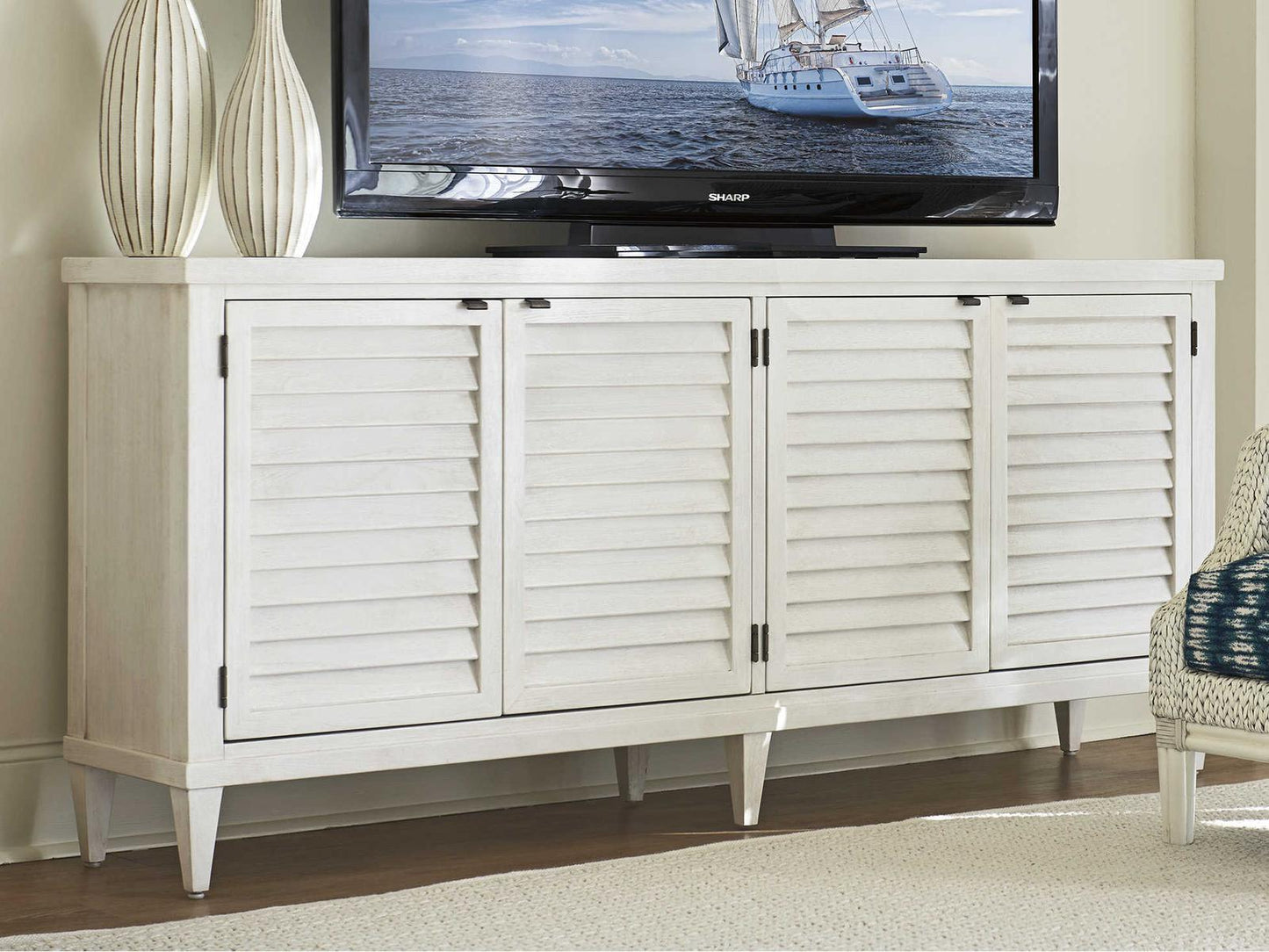 Ocean Breeze Lantern Bay Media Console in Shell White