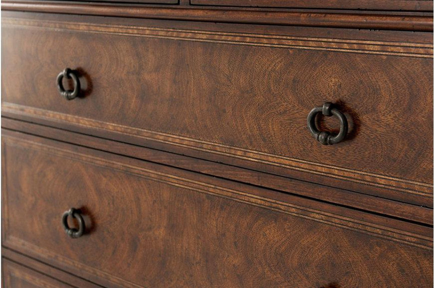 Theodore Alexander Valet's Companion Chest
