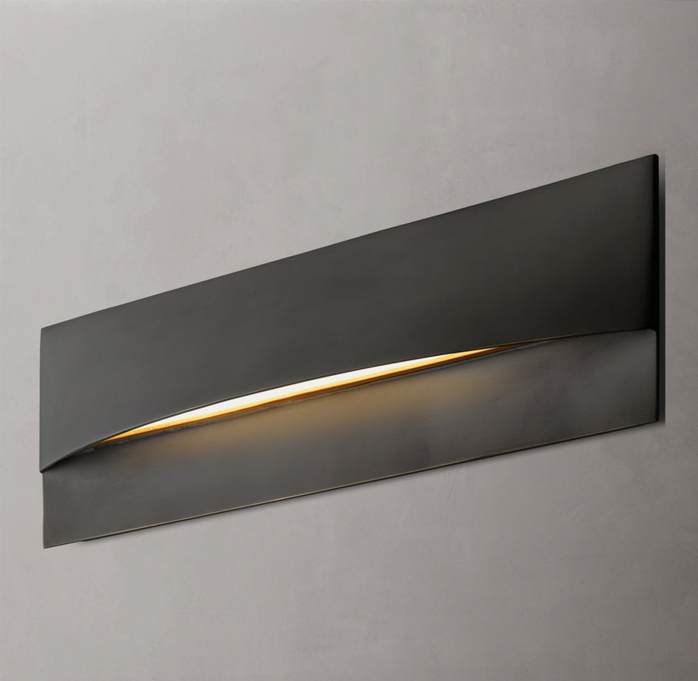 Taza Wide Rectangular Wall Sconce