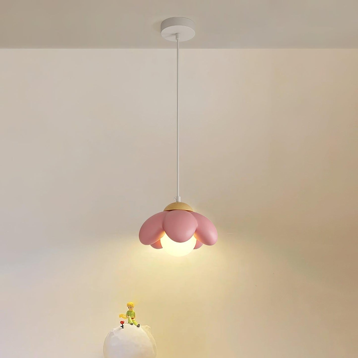 Cherry Blossom Resin Pendant Light