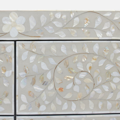 Hessa 60" Dresser