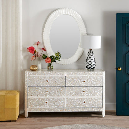 Hessa 60" Dresser
