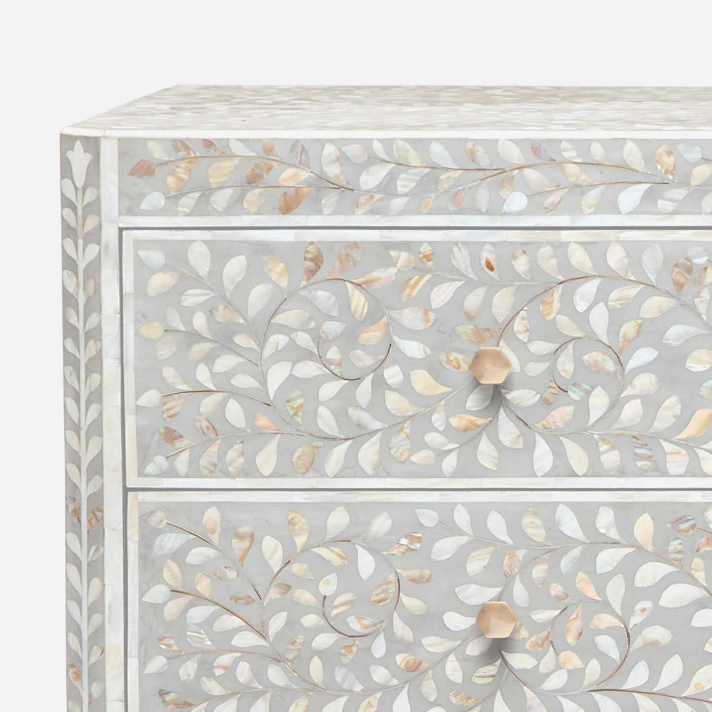 Hessa 48" Dresser