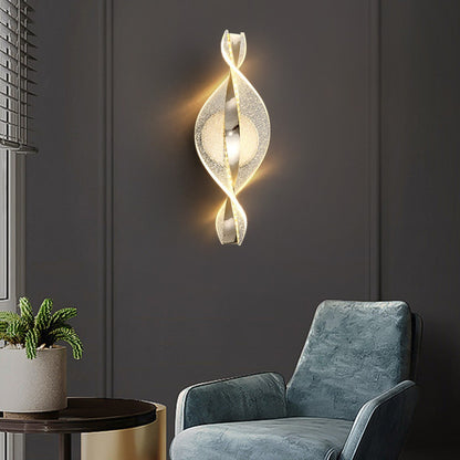 Golden Aluminum Wall Lamp