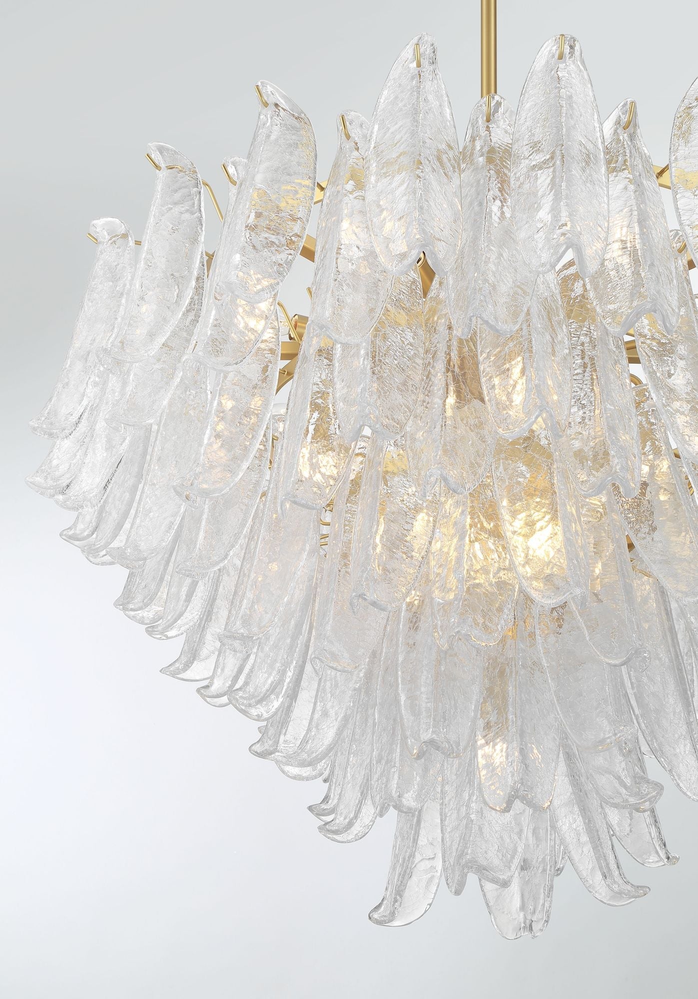 Metropolitan Regent 17-Light 36.75-in Legacy Brass Indoor Chandelier