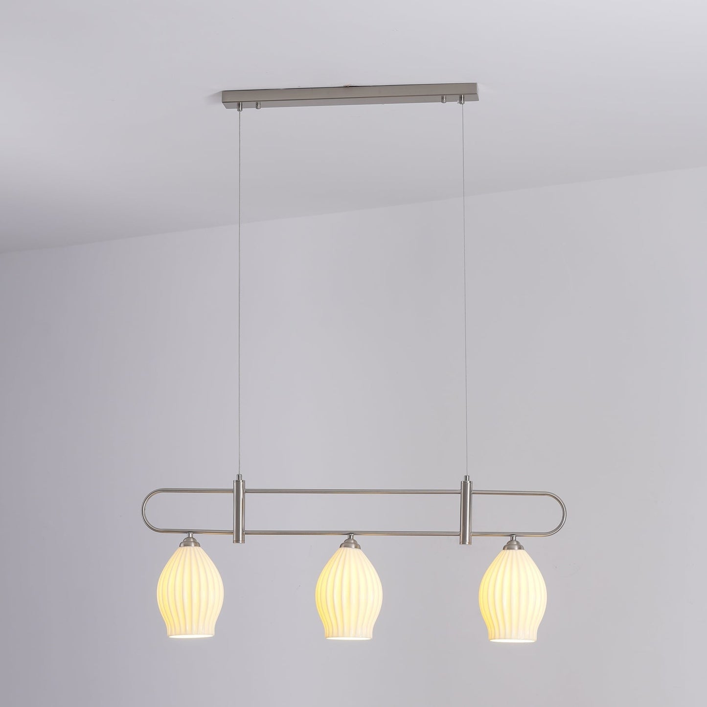 Porcelis Cluster Pendant Light