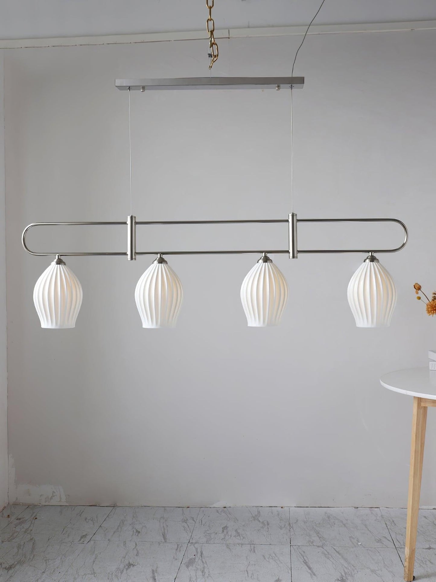Porcelis Cluster Pendant Light