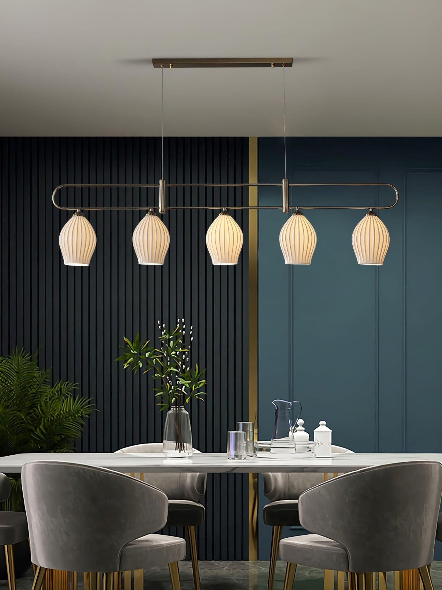 Porcelis Cluster Pendant Light