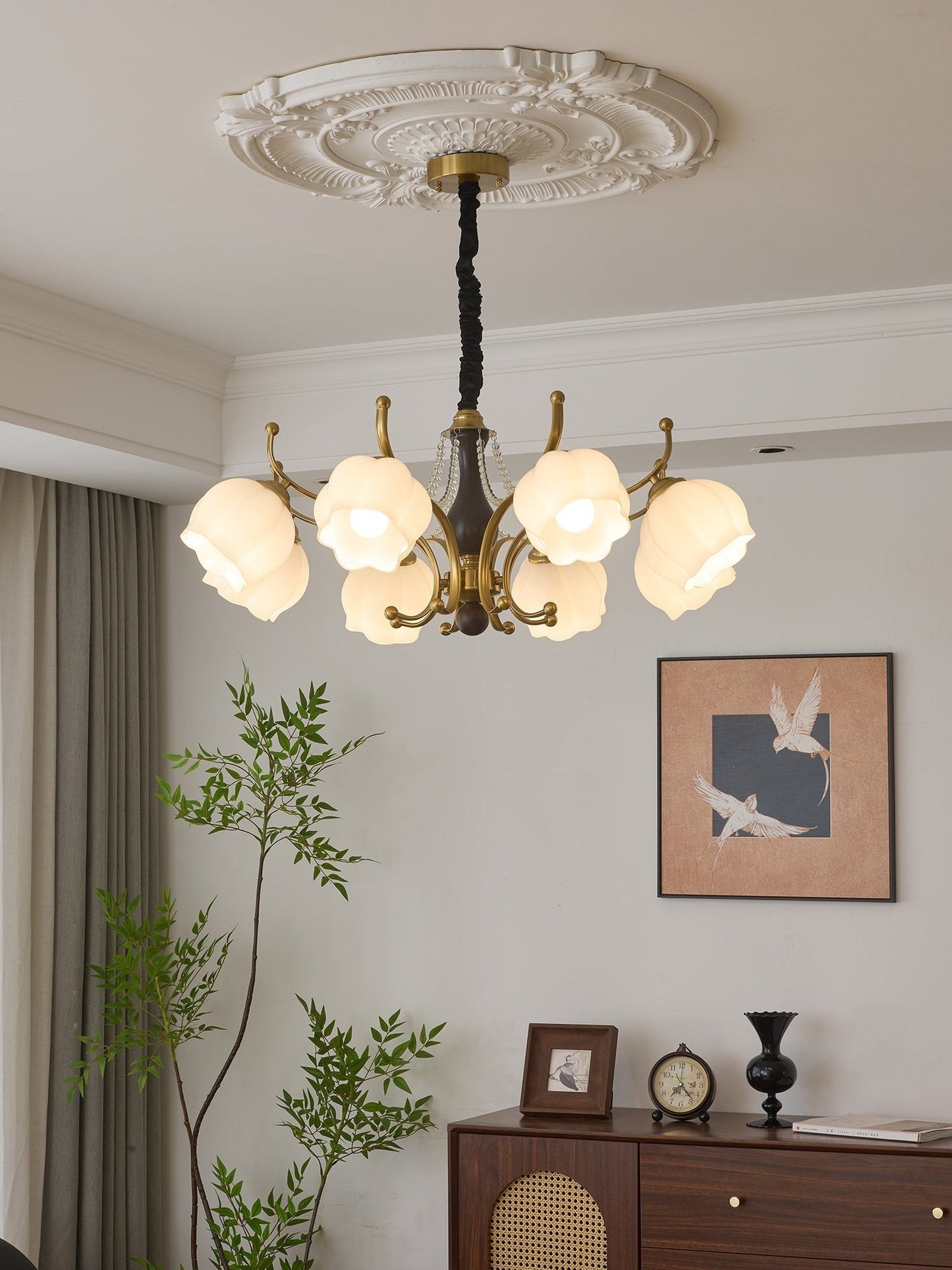 Valmont Heritage Glass Chandelier